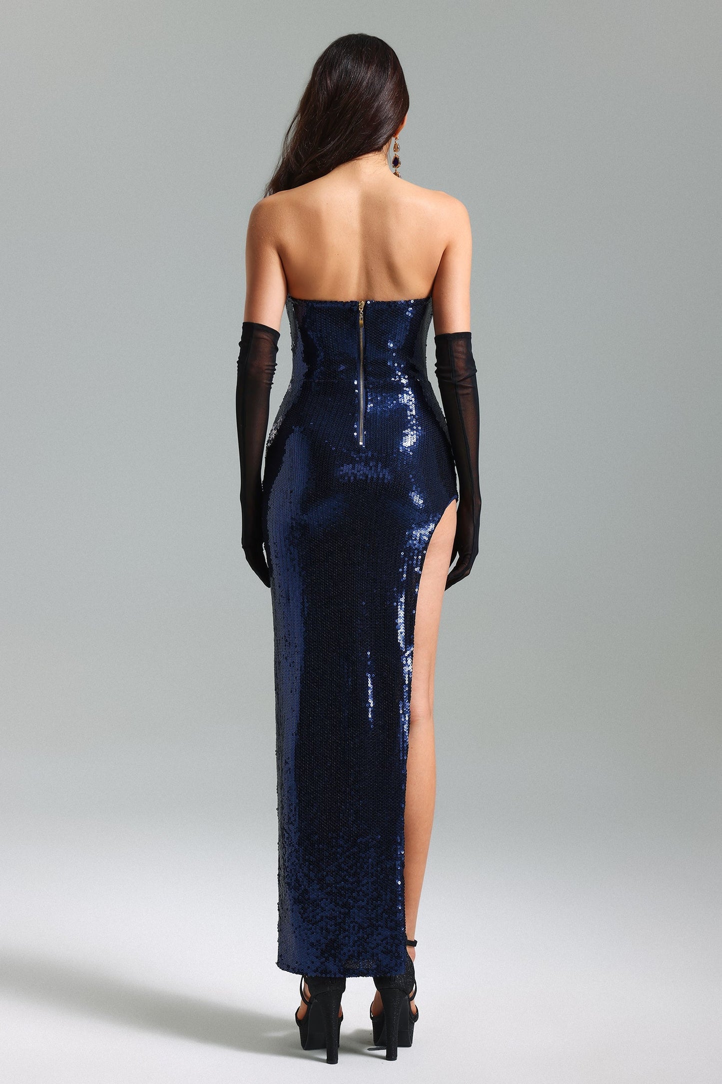 Abito con spacco in paillettes Karsten